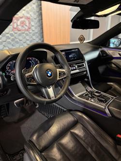 بي ام دبليو 8 الفئة